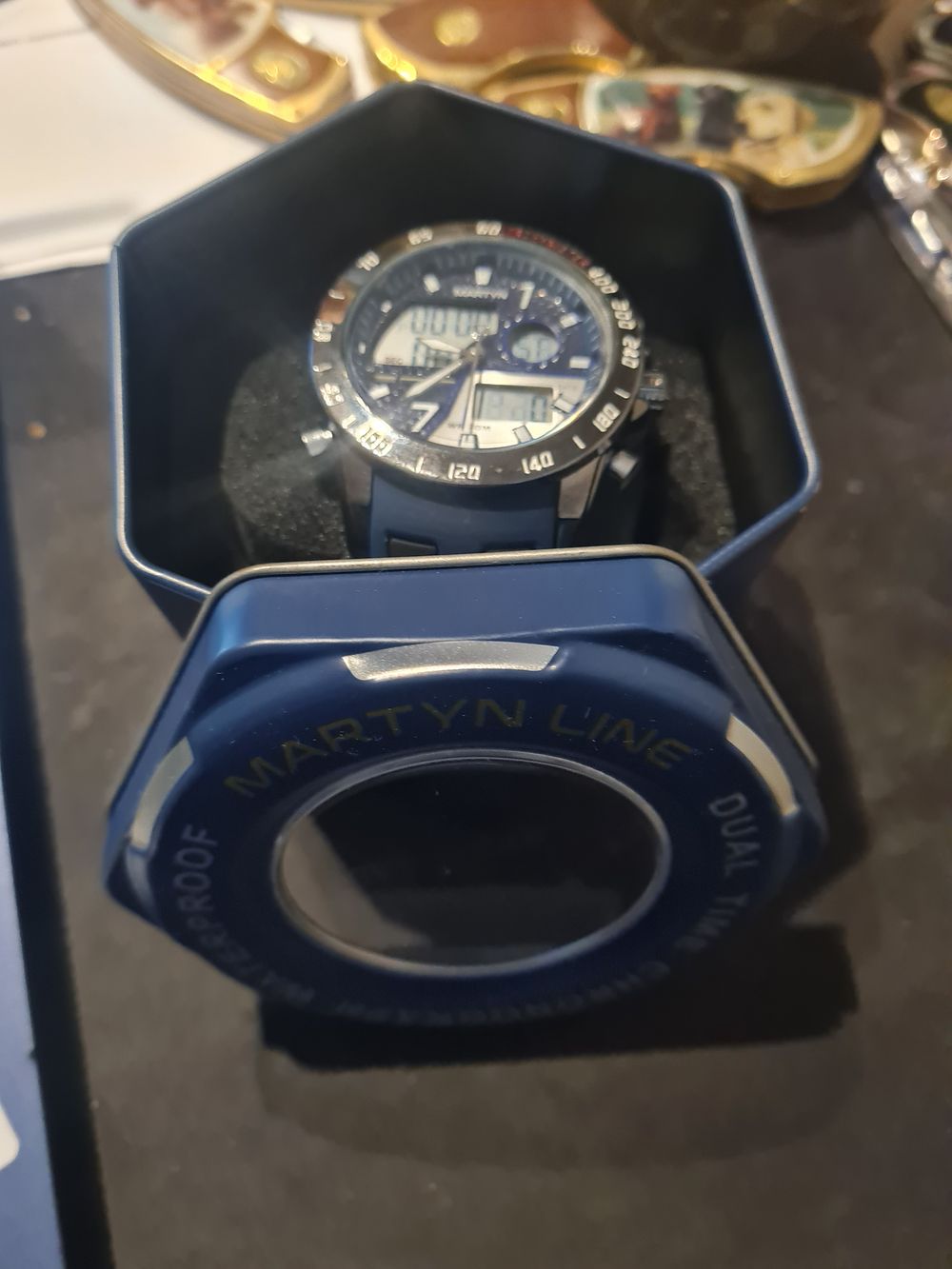 Lot 210: Box martyn line