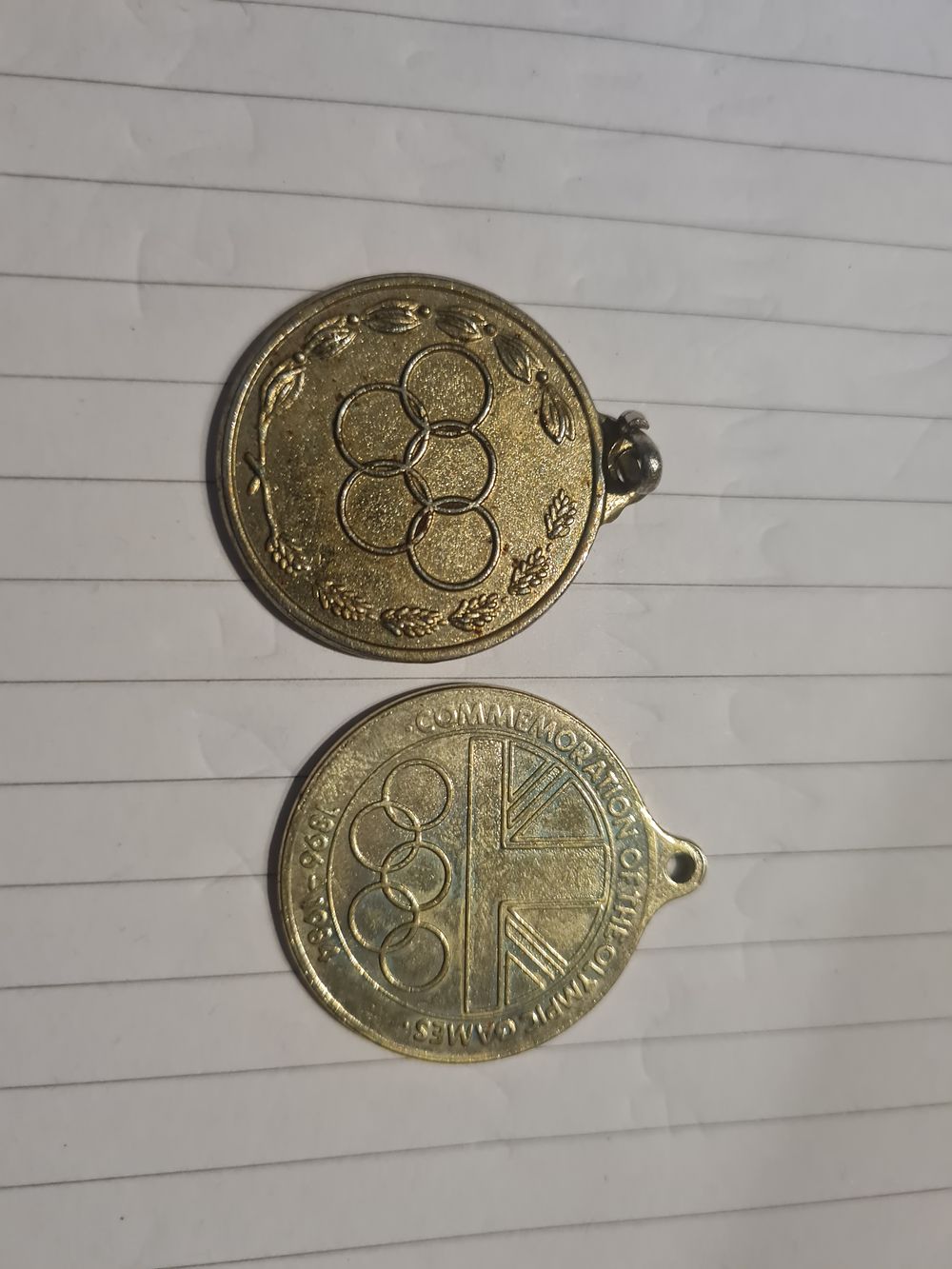 Lot 224: 2 medals