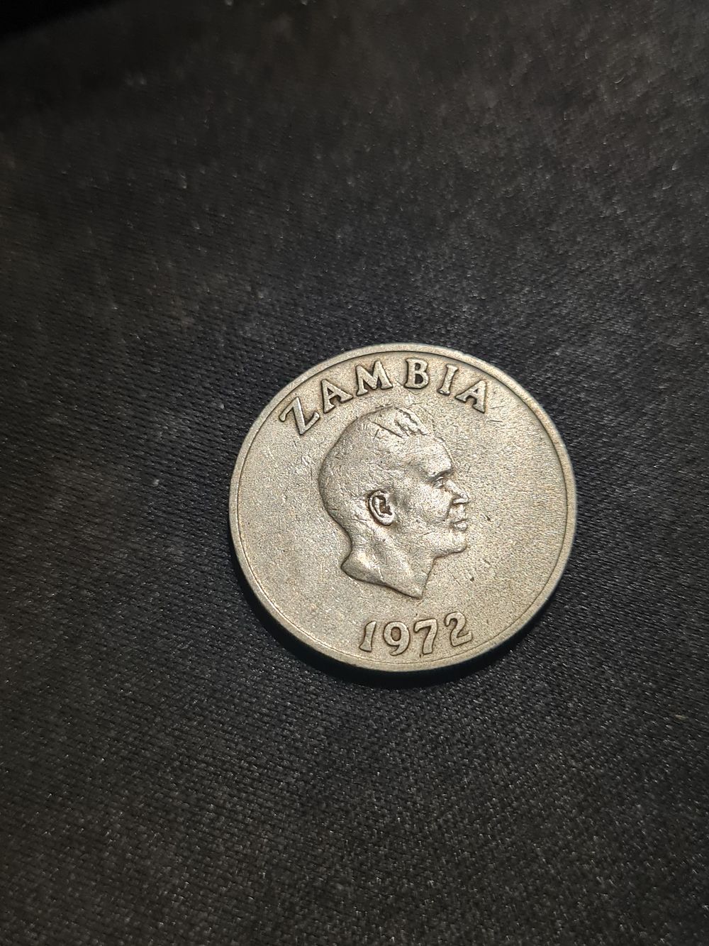 Lot 226: 1972 zambia coin