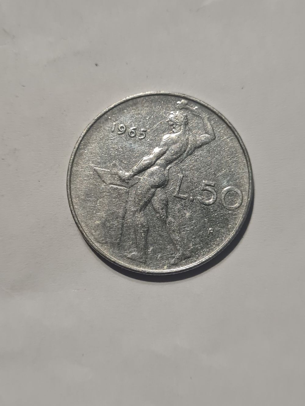 Lot 245: Vintage 1965 coin