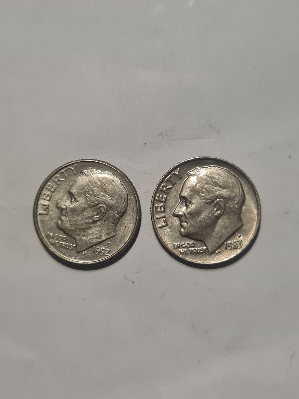 Lot 258: 2 American coins