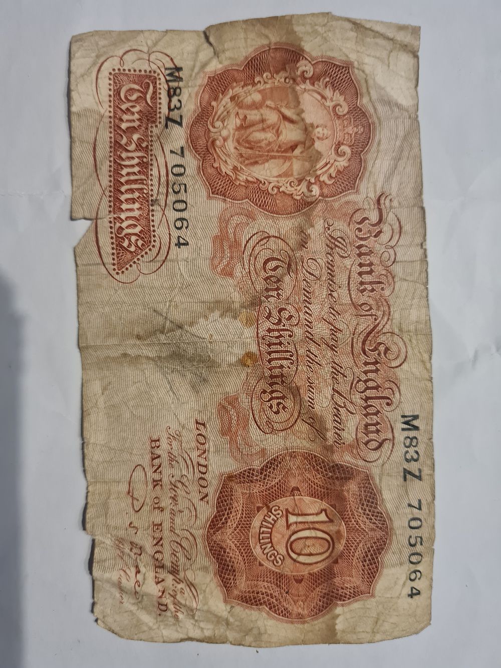 Lot 283: Bank of england ten shillings