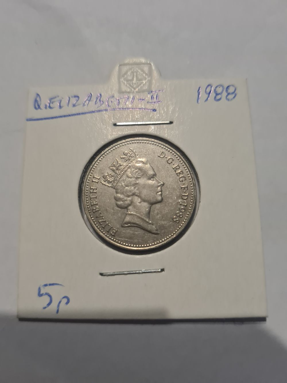 Lot 289: Queen Elizabeth 1988 5p