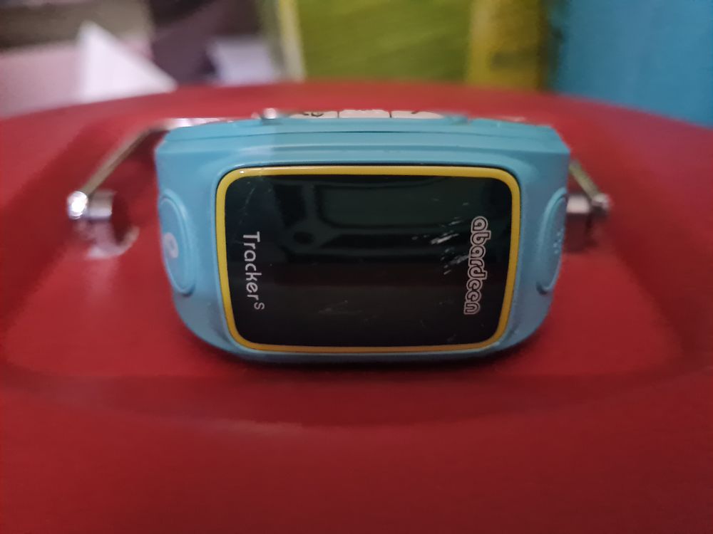 Lot 146: Kids trackwr