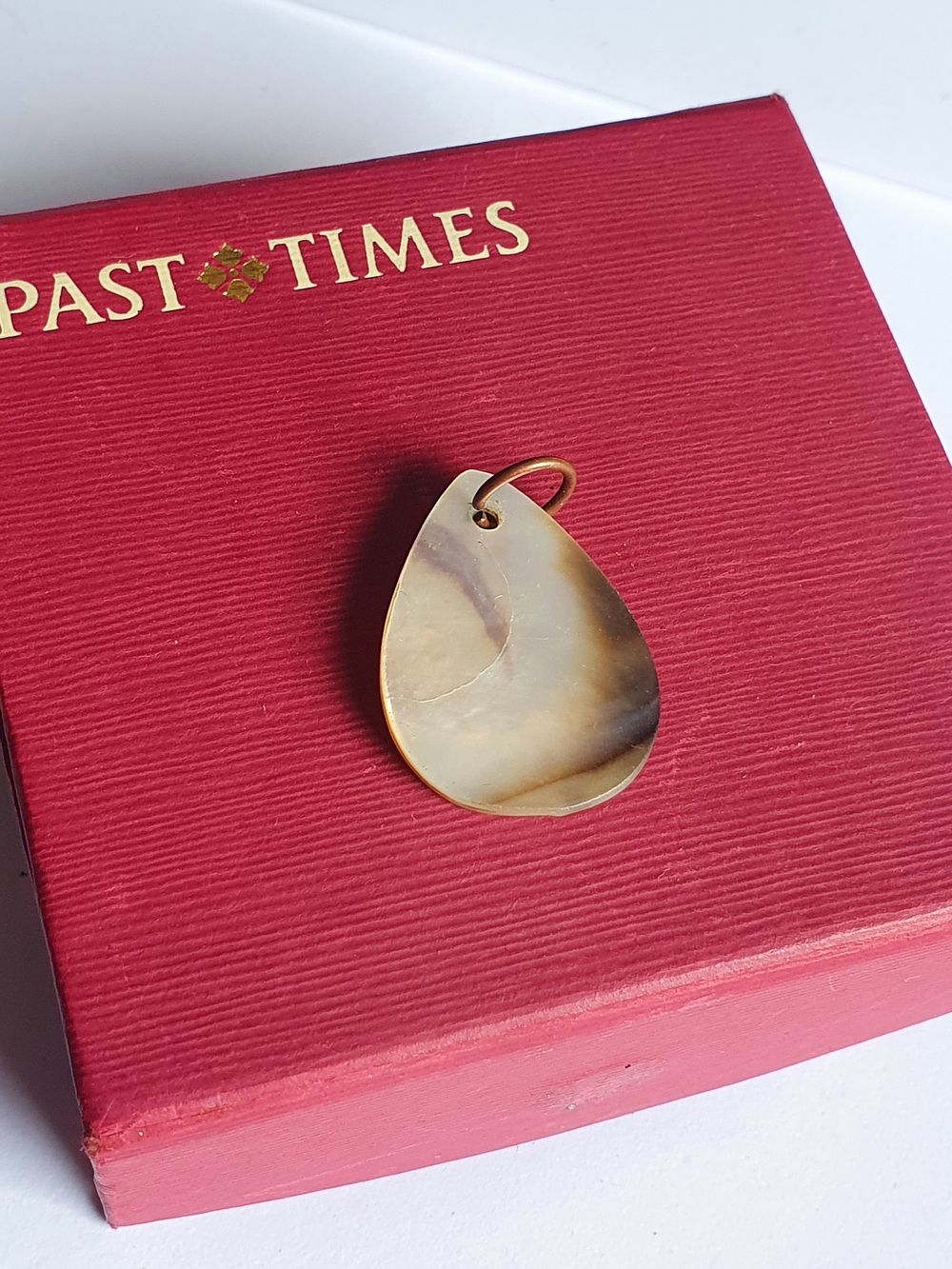 Lot 178: Little Vintage Pendant