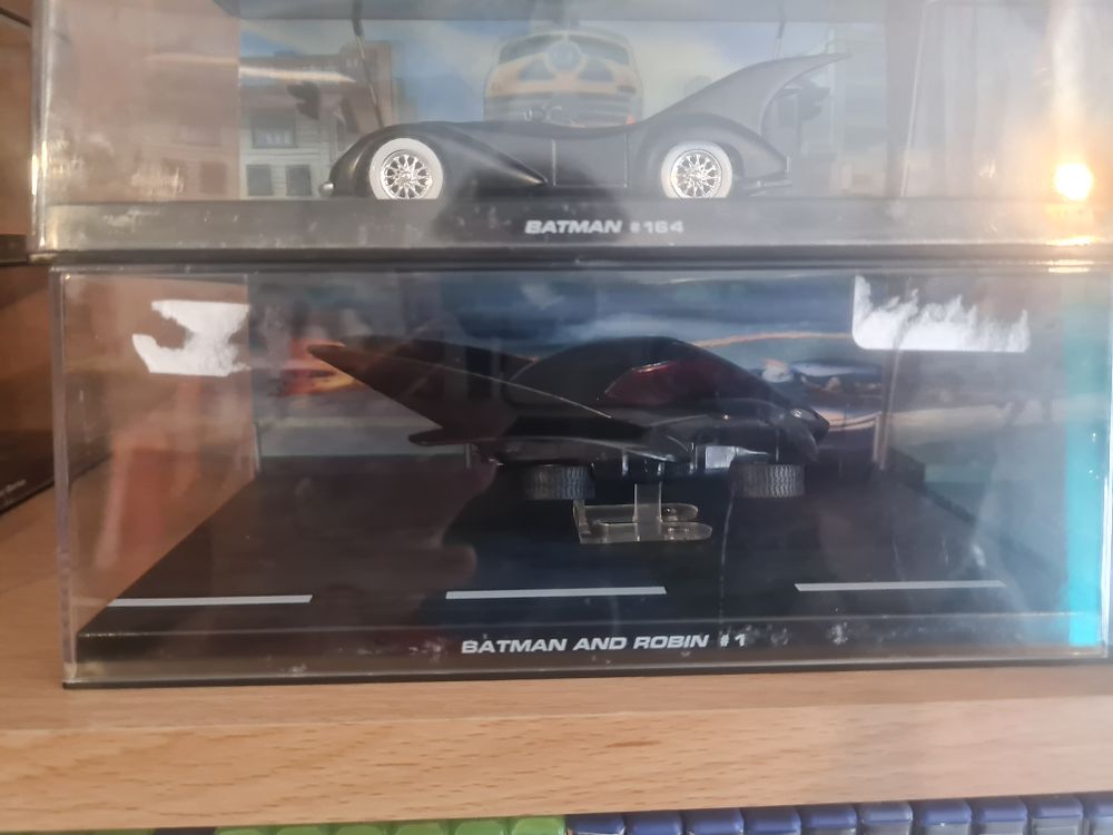 Lot 211: Cased batman model