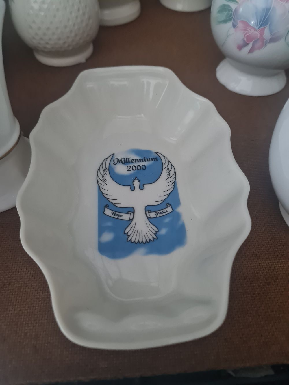 Lot 286: Belleek millennium dish
