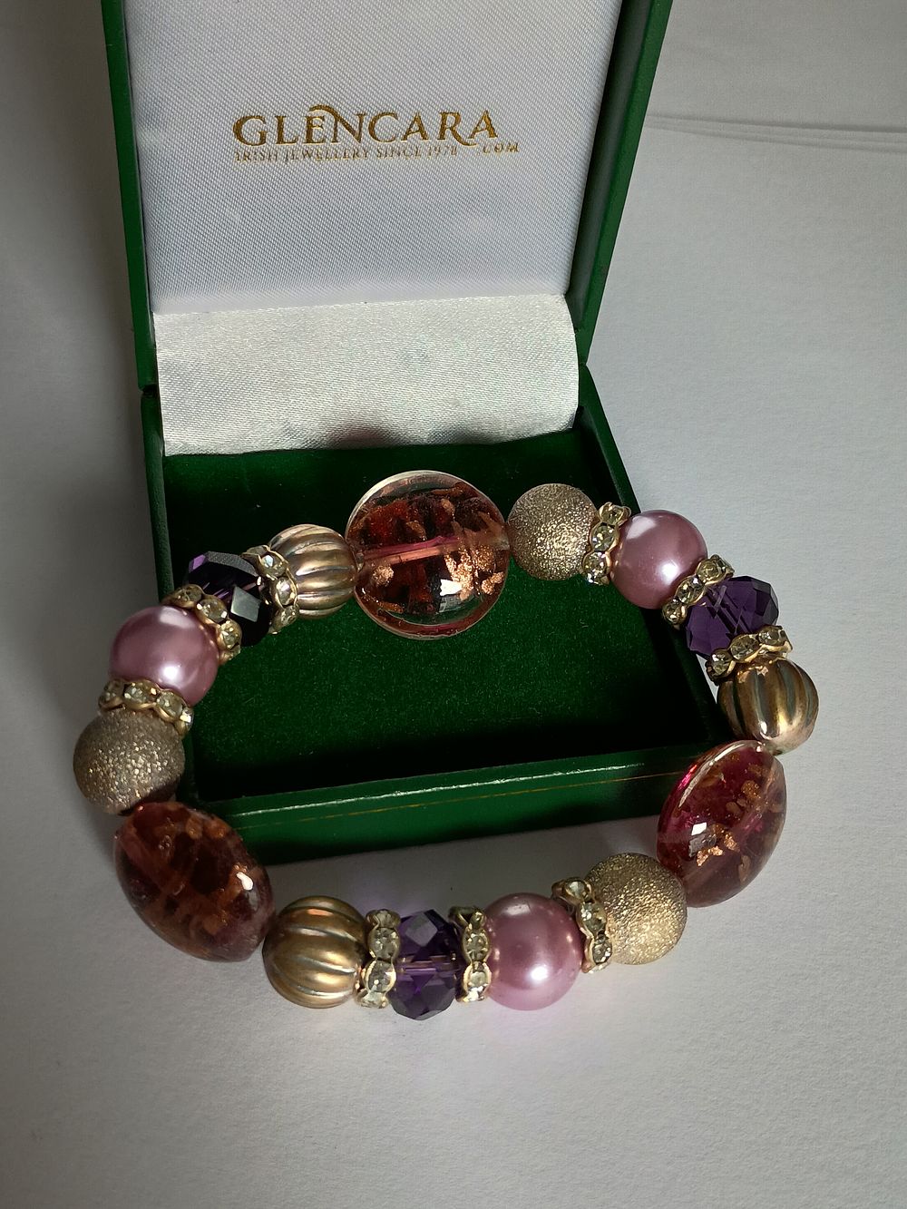 Lot 363: Beautiful Diamante Detailed Bracelet