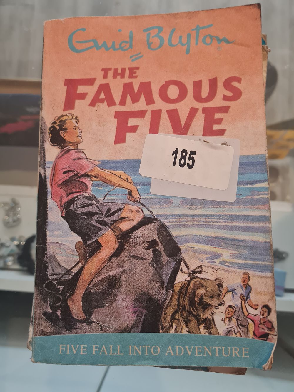 Lot 185a: Enid Blyton the famous five