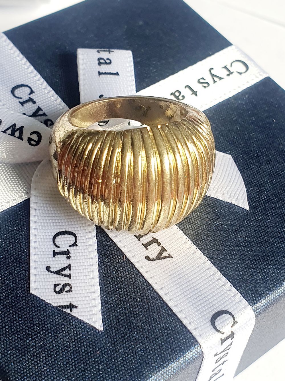 Lot 210: Large Solid Ribbed Ring
