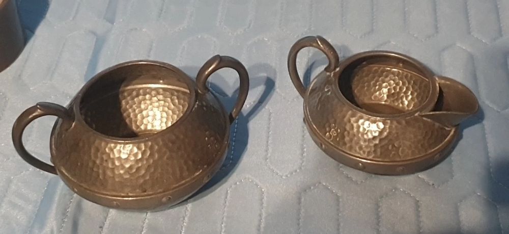 Lot 229: Craftsman Hammered Pewter Sheffield  Vintage