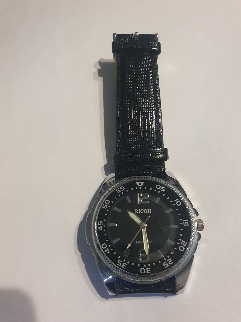 Lot 247: Ricoh watch pwo