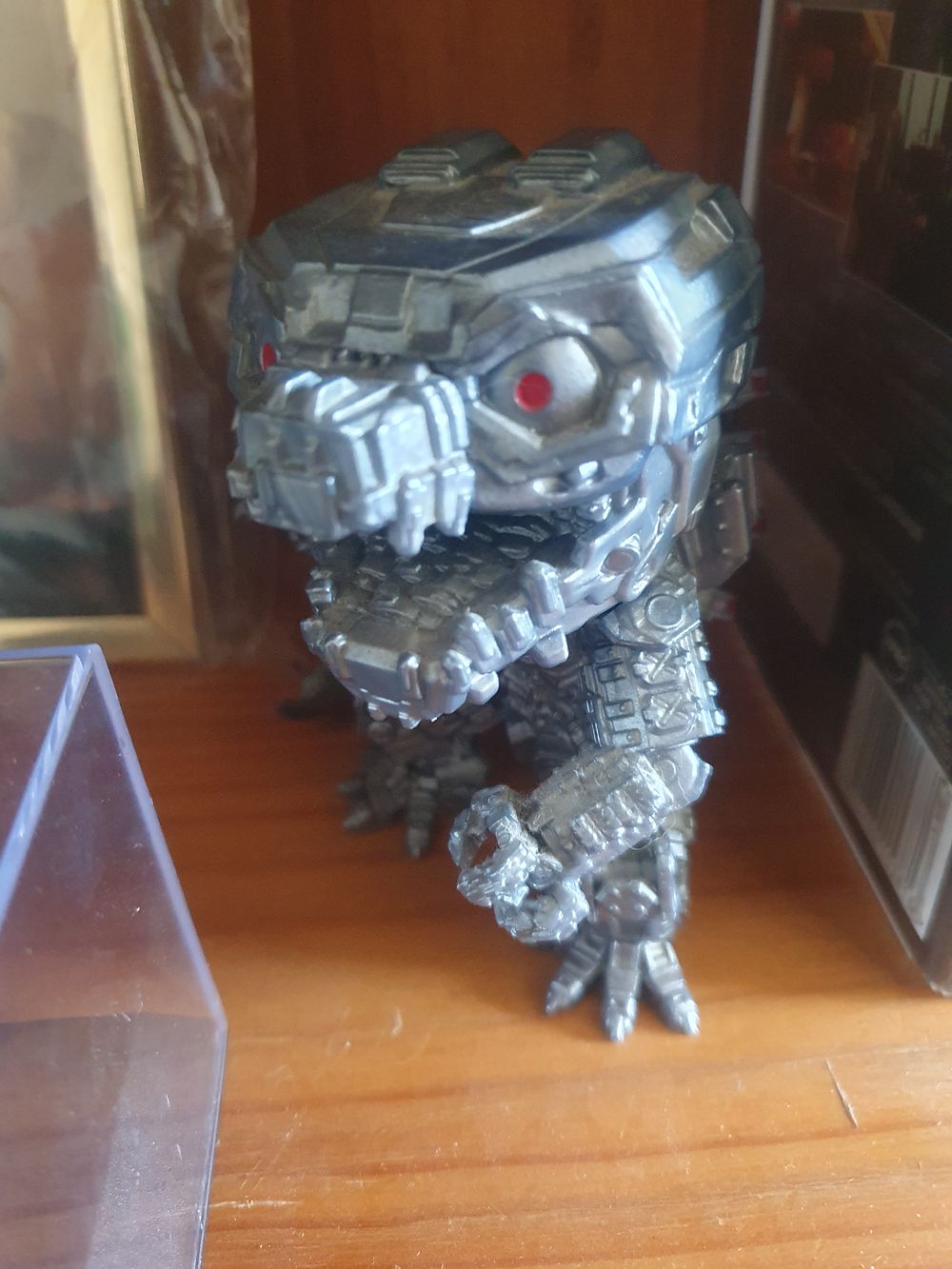 Lot 283: Godzilla figure