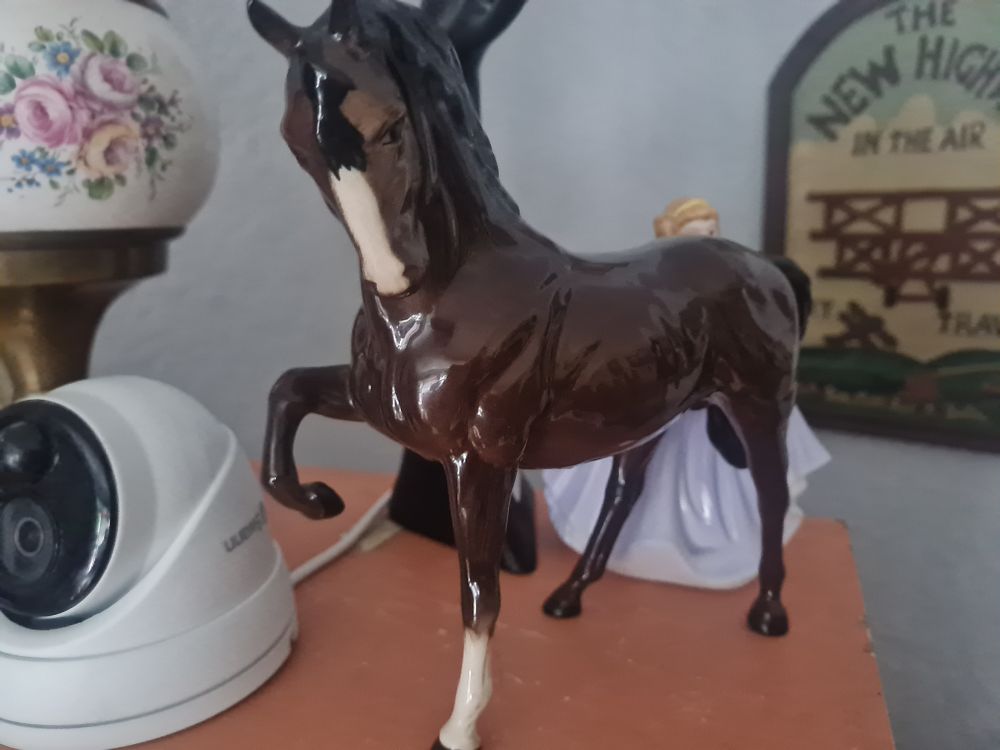 Lot 290: Vintage large horse