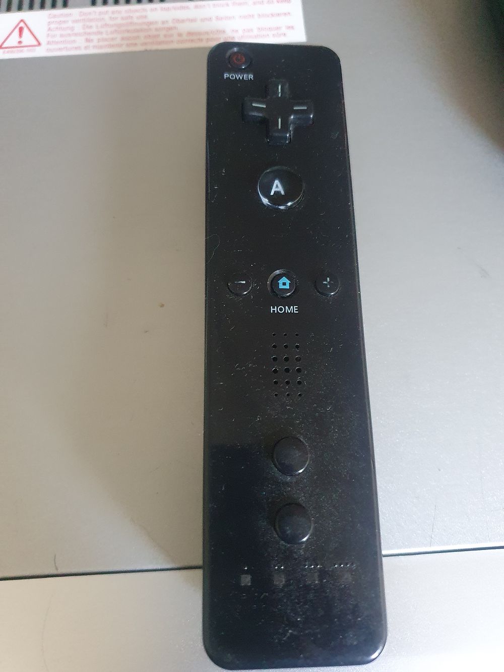 Lot 23u: Wii controller