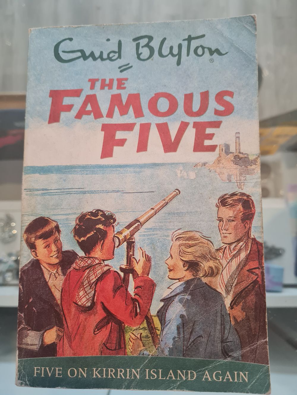 Lot 255: Enid Blyton the famous five