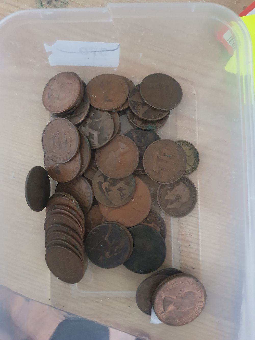 Lot 57a: Lot of vintage coins