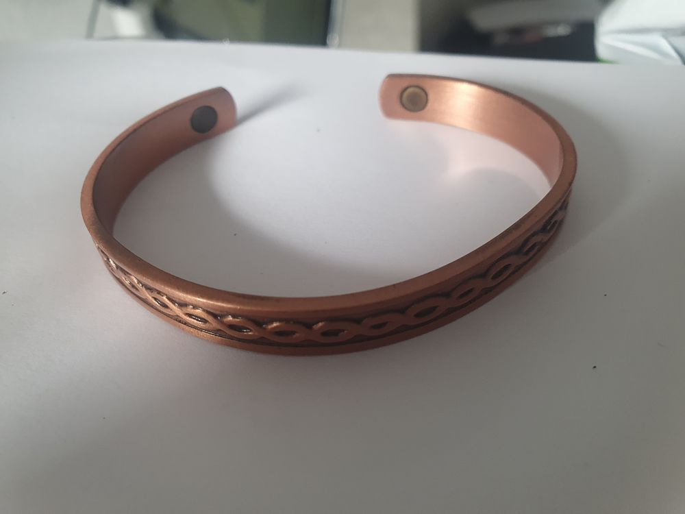 Lot 126: Copper band