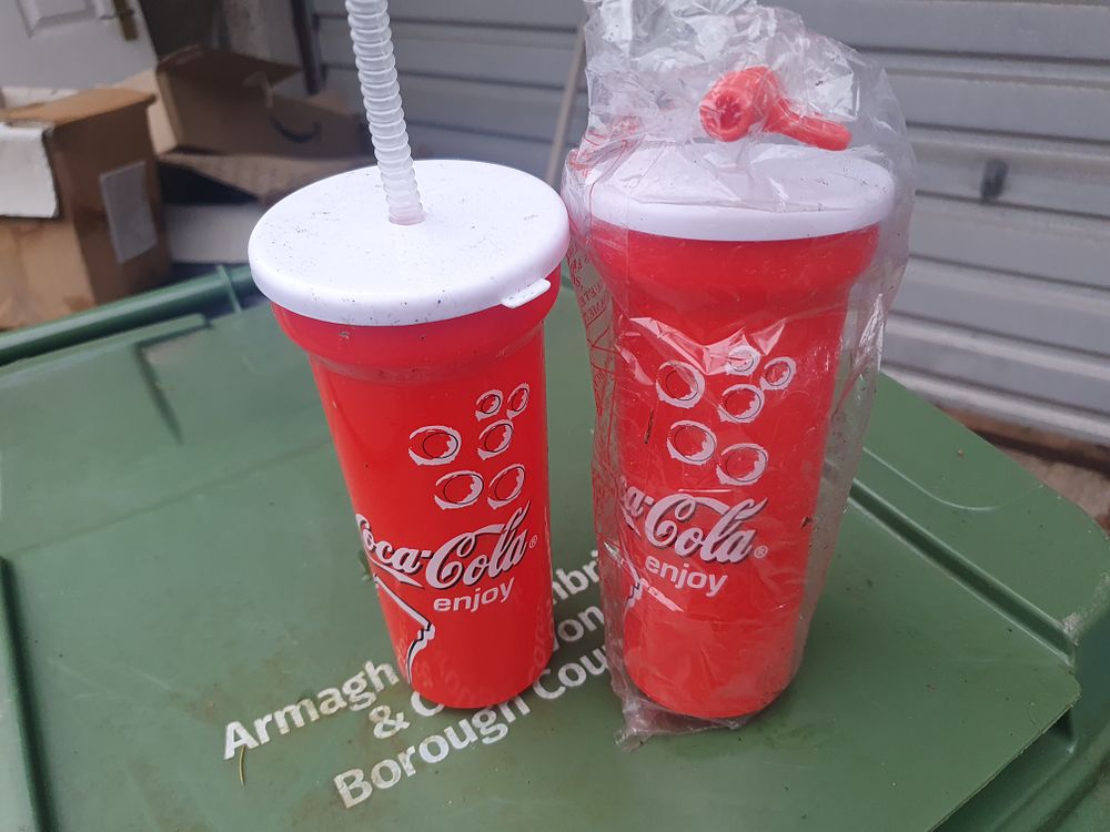 Lot 134: 2 coca Cola flasks