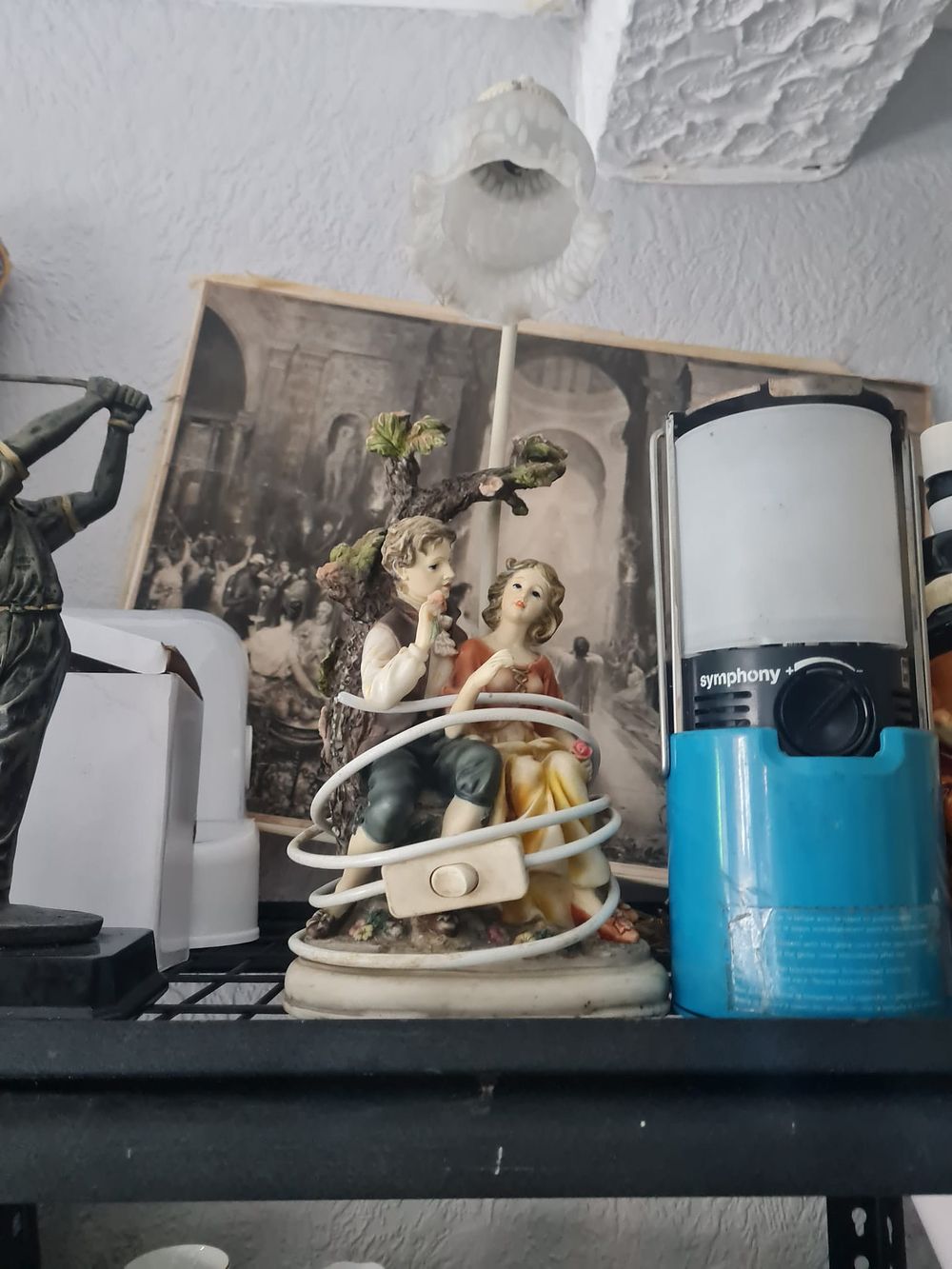 Lot 141: Lamp working