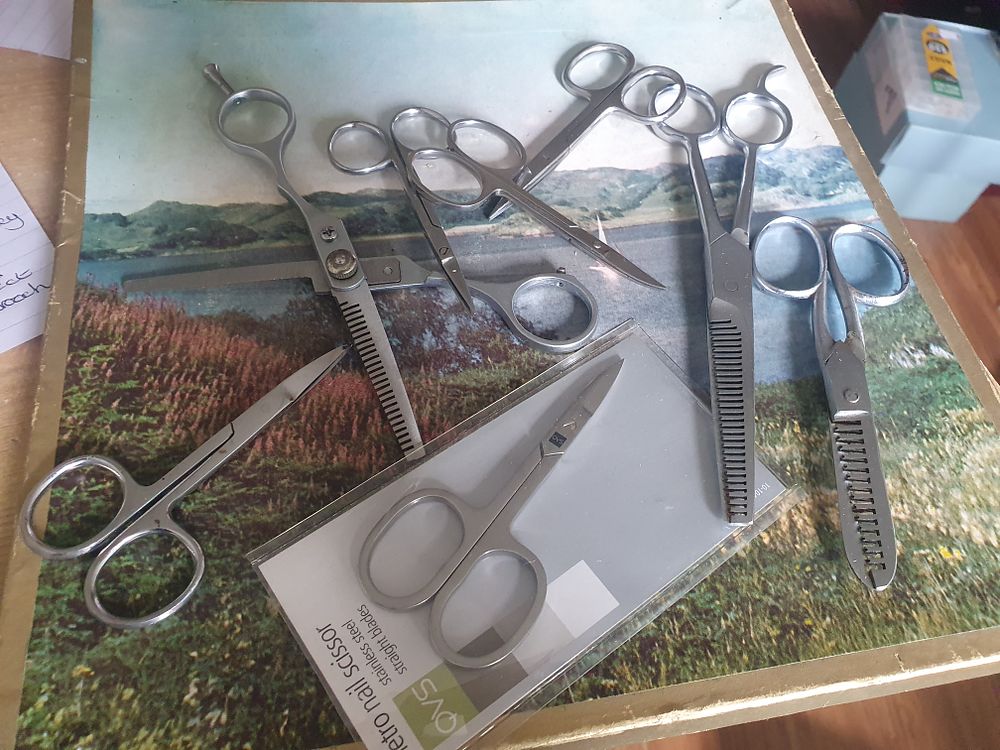 Lot 302: Vintage scissors sets