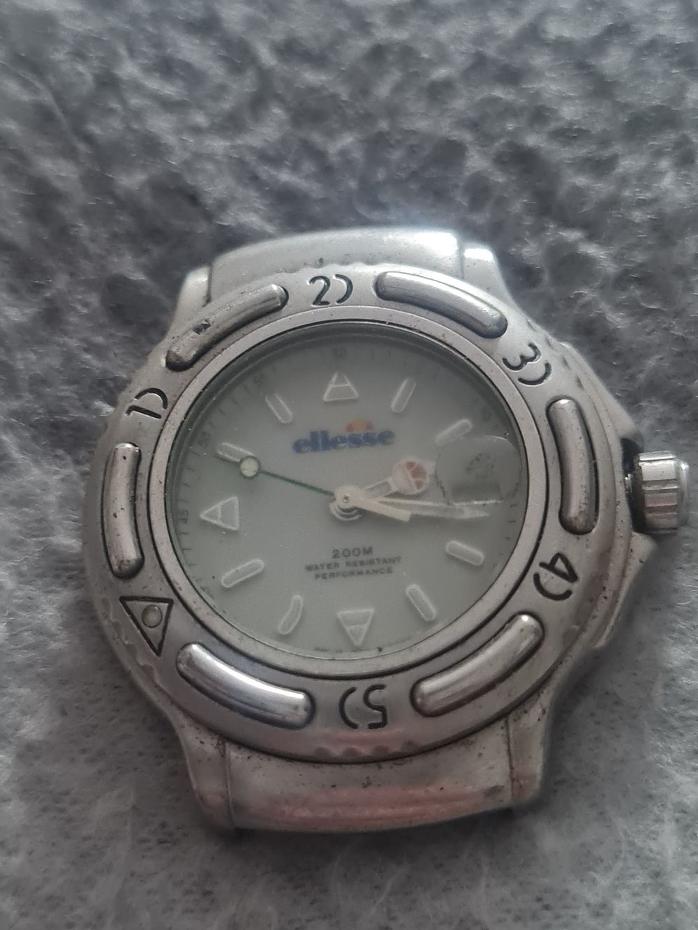 Lot 366: Ellesse watch face