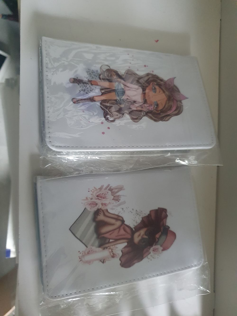Lot 188d: 2 new ladies wallets