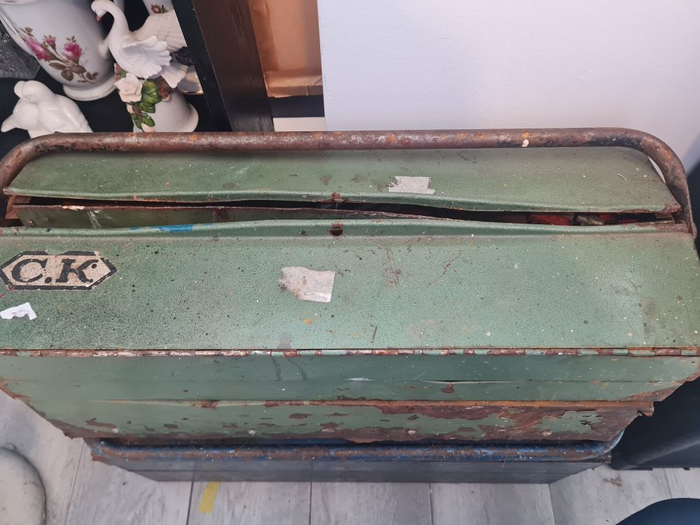 Lot 44f: Vintage green metal tool box with contents