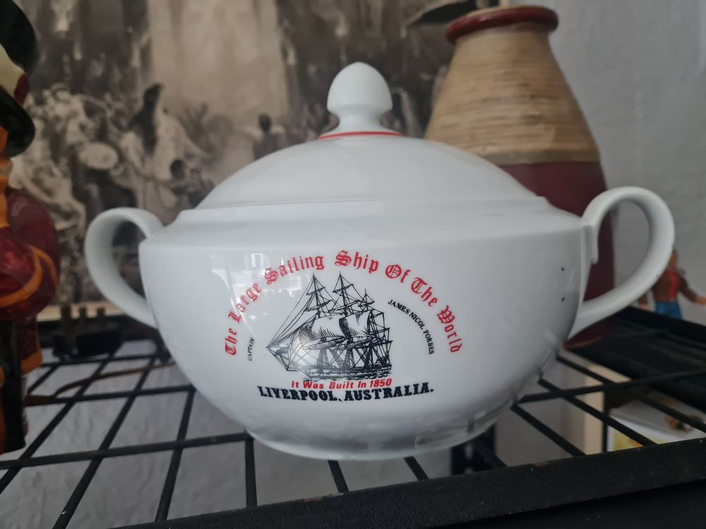 Lot 12t: Large Saling ship Liverpool, Australia casserole bowl