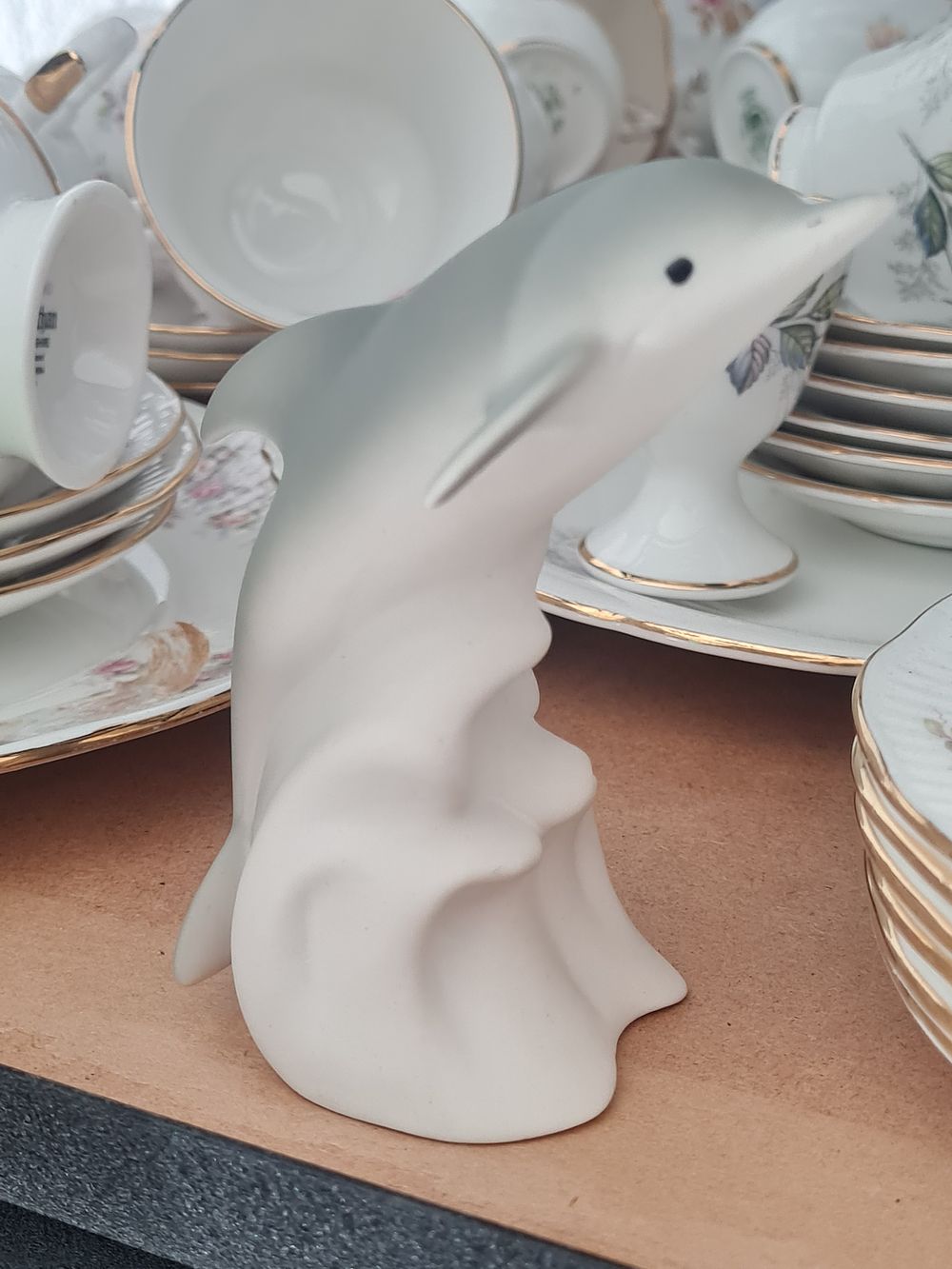 Lot 279: Scottish dolphin figure