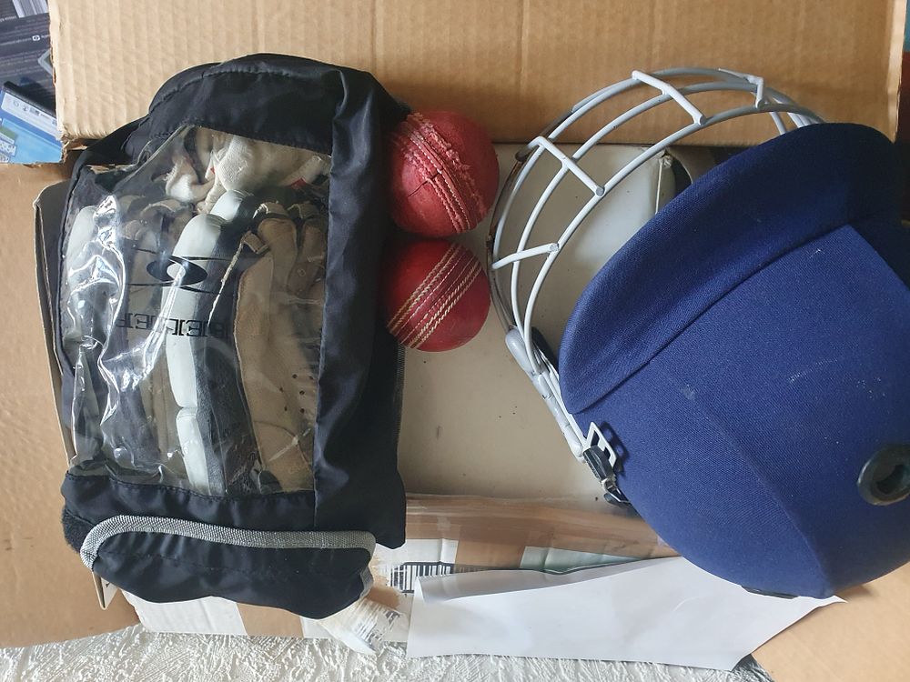 Lot 16x: Cricket Bundle lot