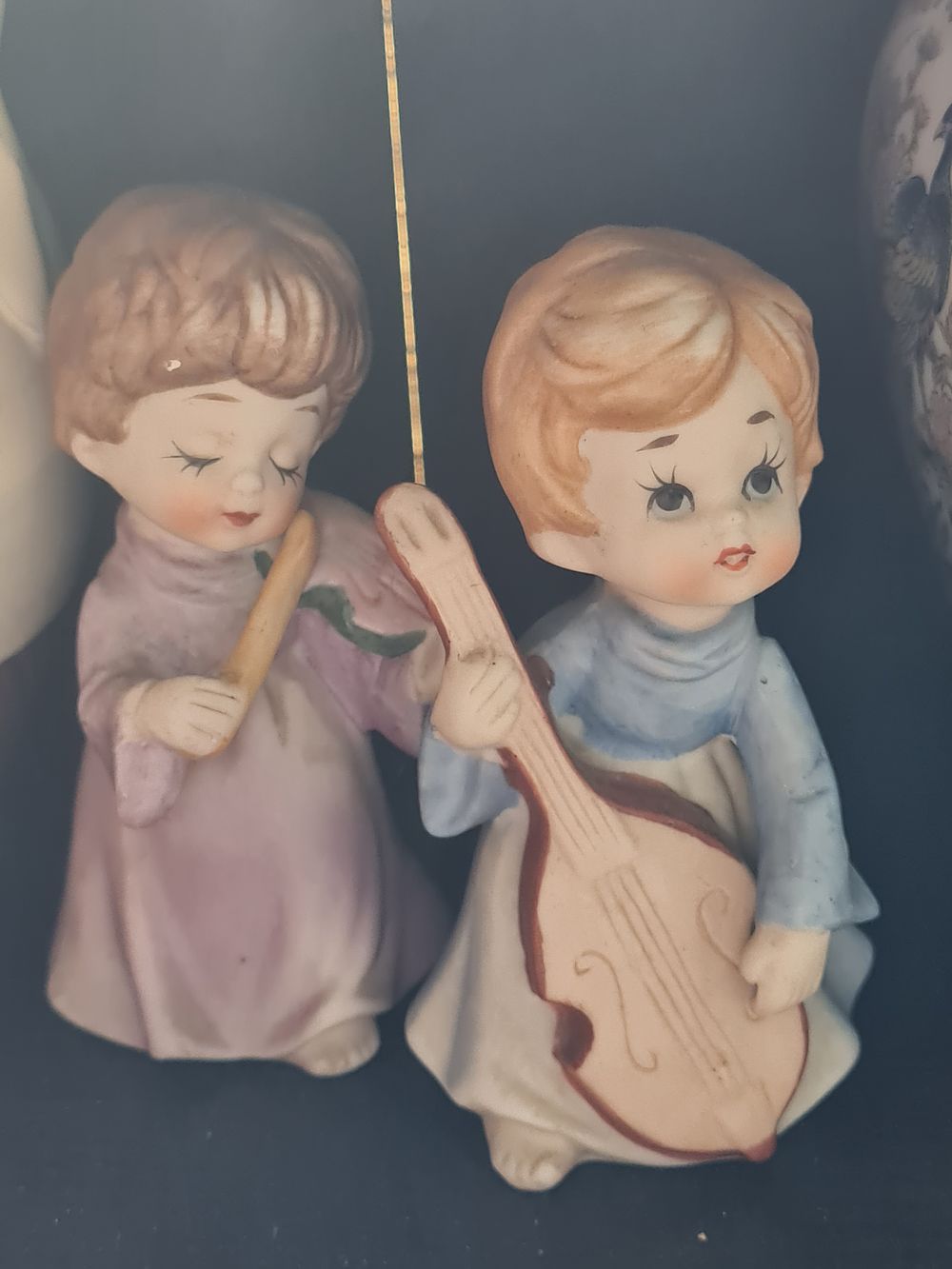 Lot 171: 2 small figures