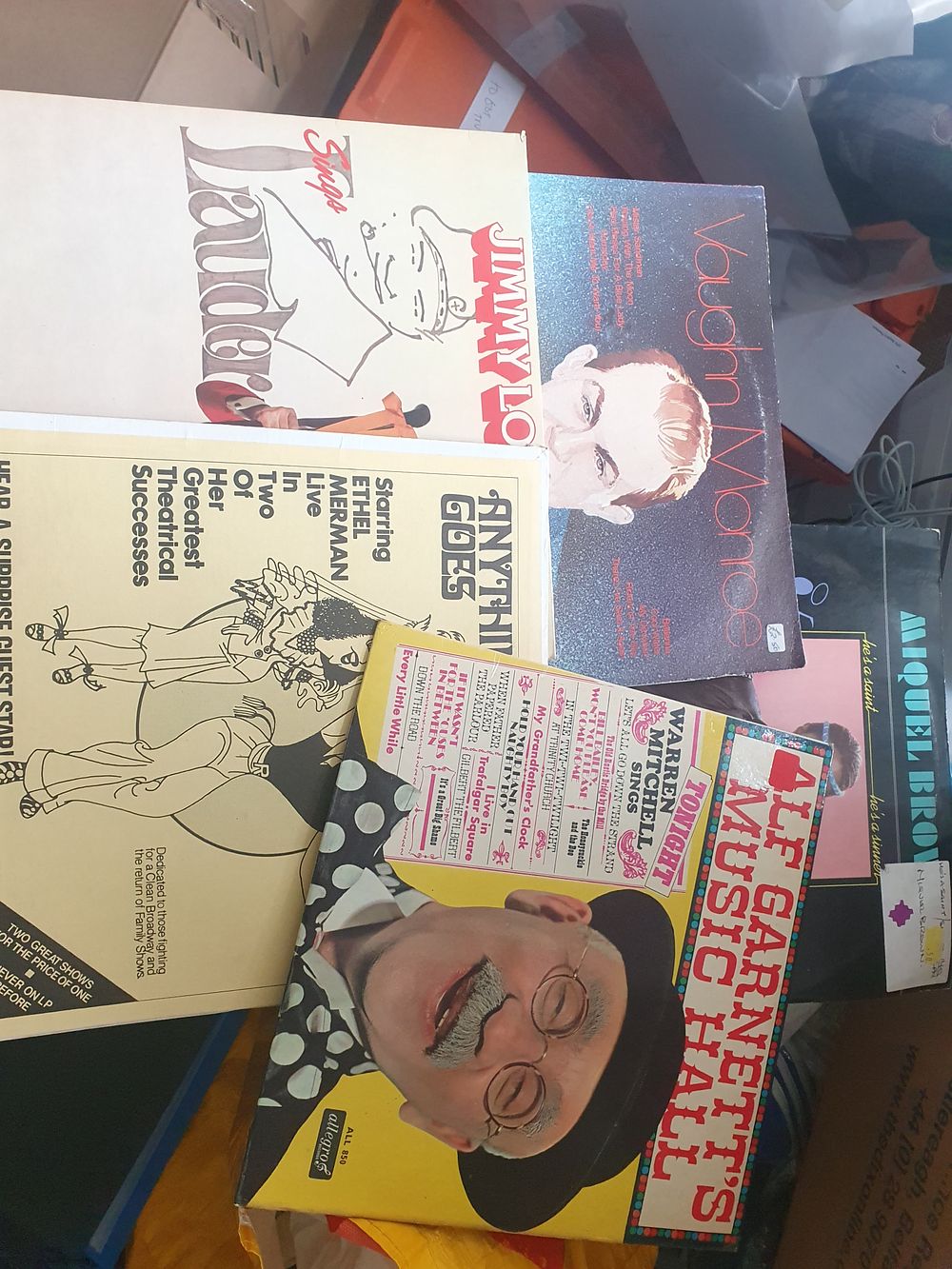 Lot 92: Record vinyl lot