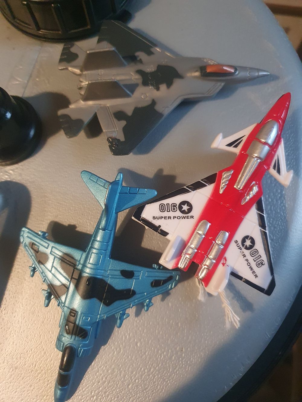 Lot 155: 3 model planes