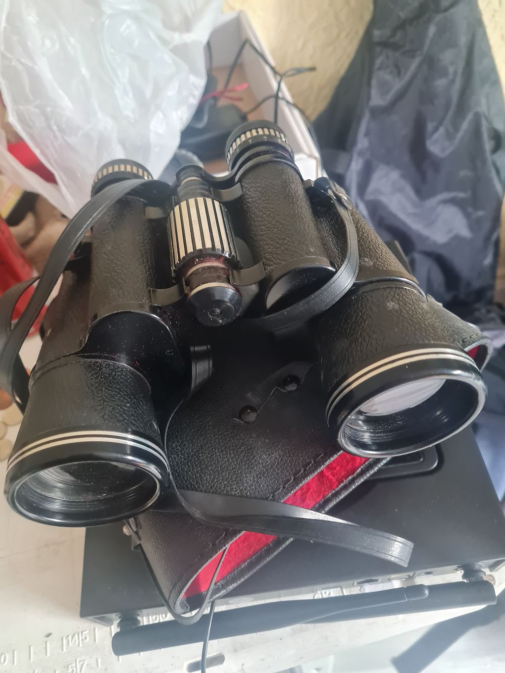 Lot 63: Cased admiral 10 x50mm binoculars