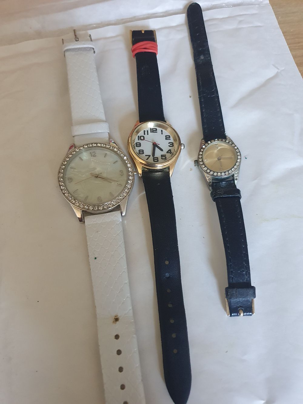 Lot 268: Watch lot