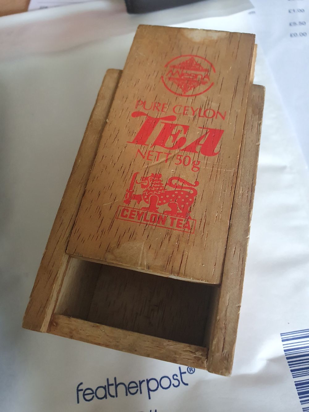 Lot 282: Vintage tea wooden box