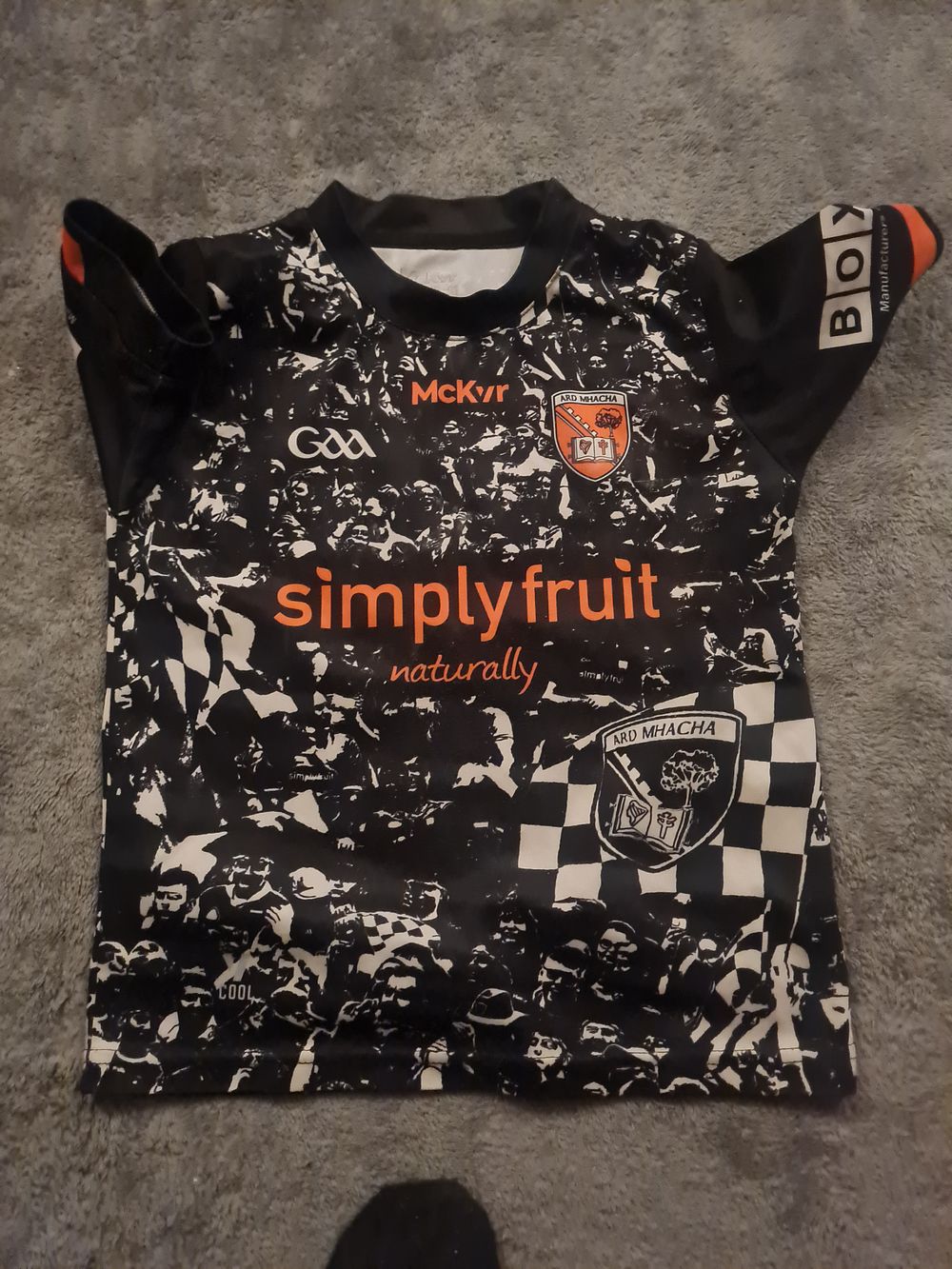 Lot 44p: Armagh gaa Jersey