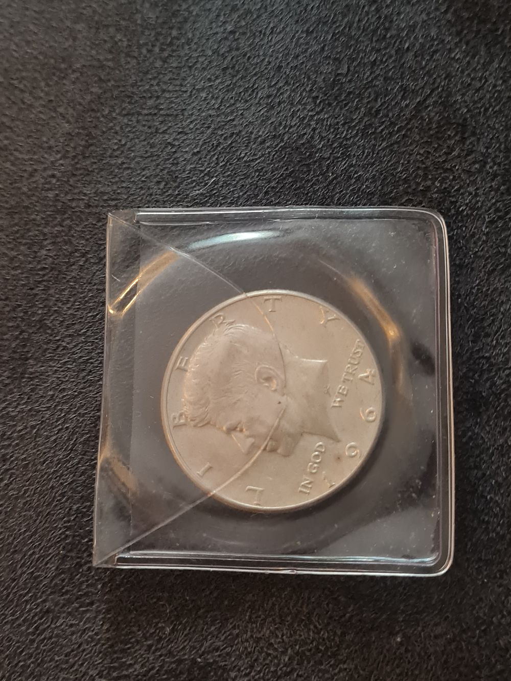 Lot 18z: 1964 Kennedy half dollar