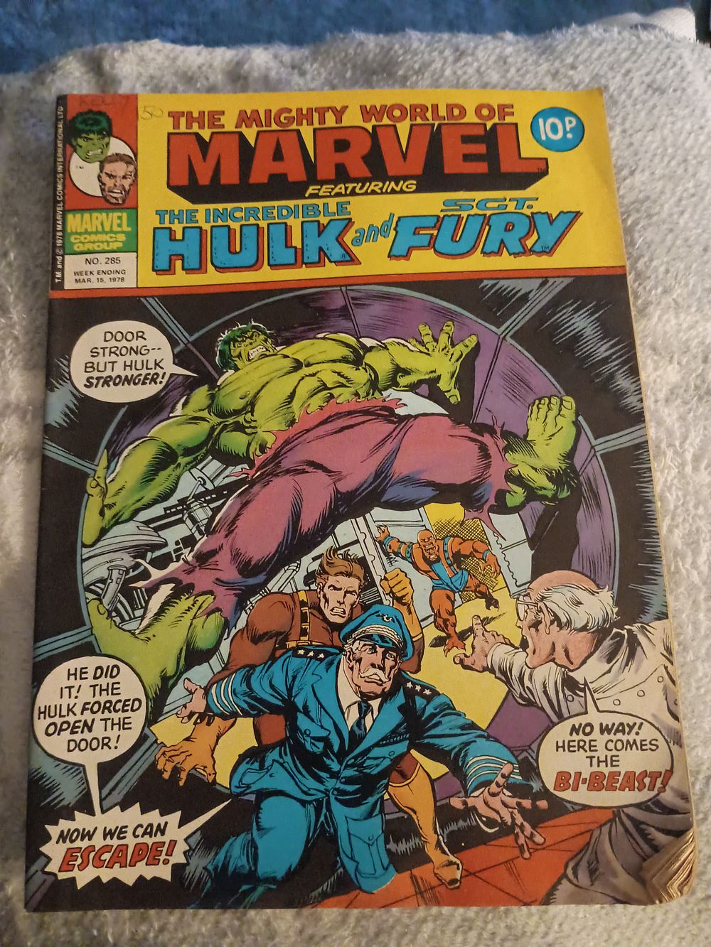 Lot 127: 1978 Vintage Comic The Mighty World Of Marvel Featuring The Incredible Hulk And Fury