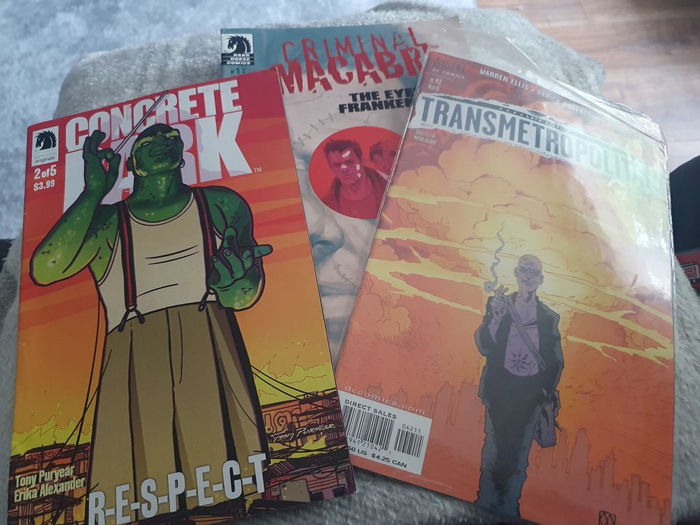Lot 202: Comic lot