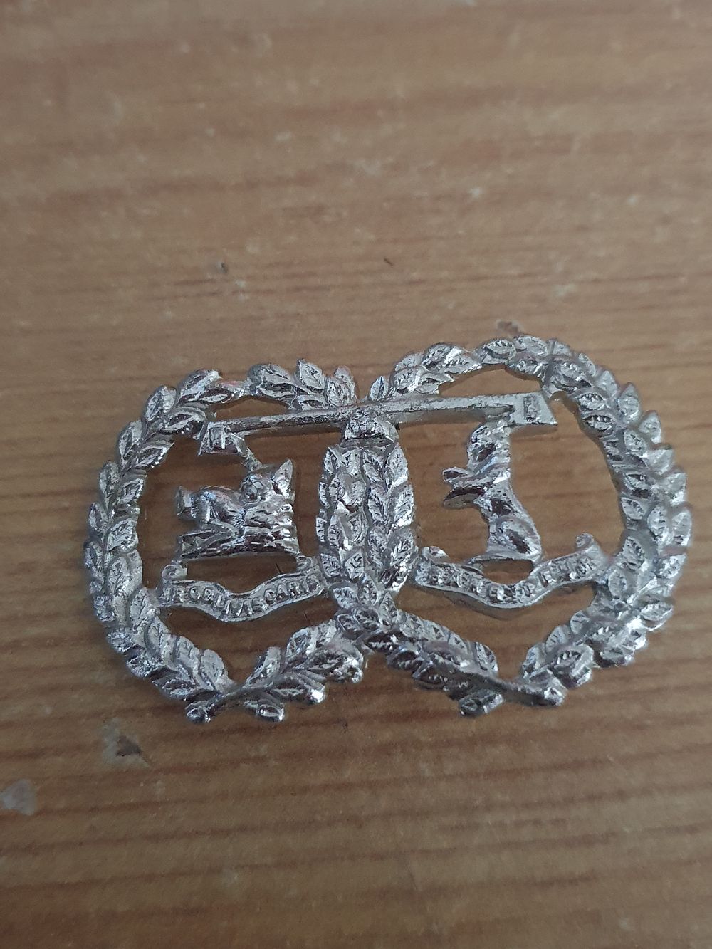 Lot 215: British Argyll & Sutherland Highlanders Anodised Collar Badge SA