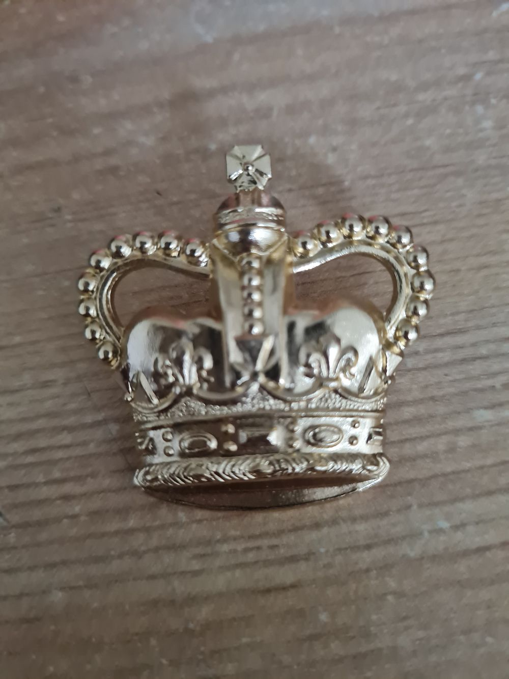 Lot 296: British Army Officers Queen Crown