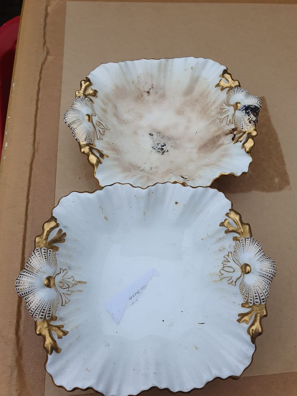 Lot 470: 2.coalport dishes