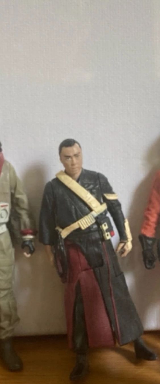 Lot 150: Star wars figure