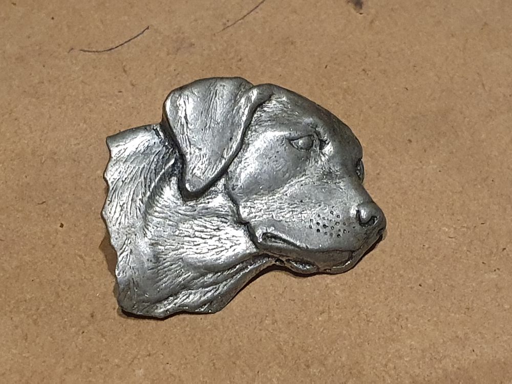 Lot 160: Pewter dog pin badge
