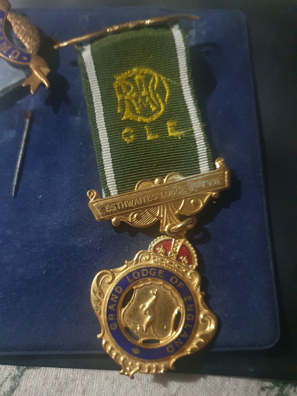 Lot 220: Vintage masonic medal stamped