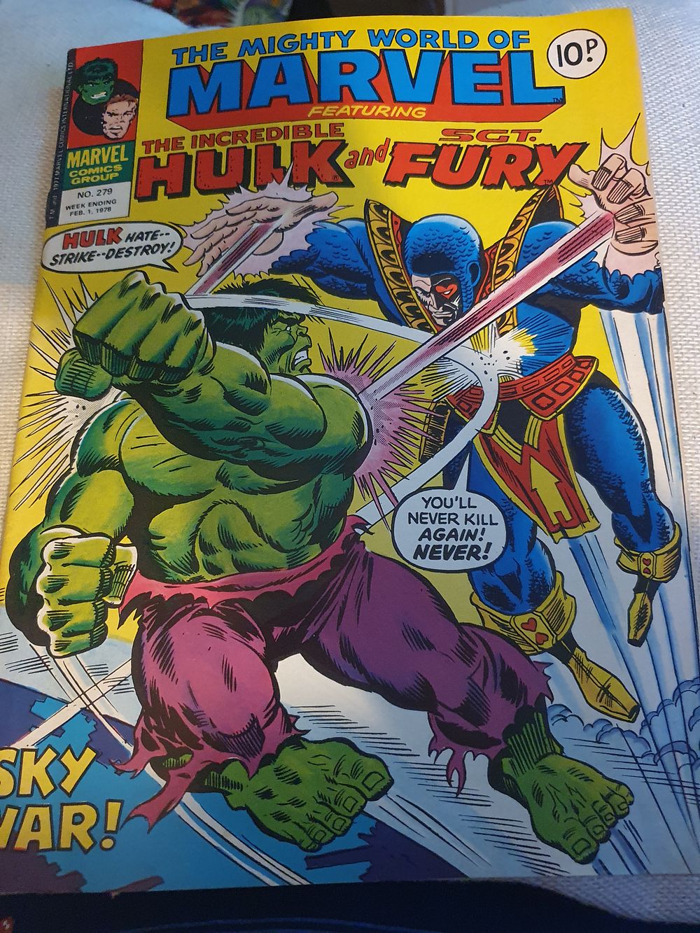 Lot 134: Marvel hulk and fury
