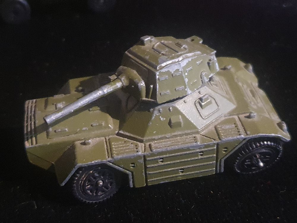 Lot 252: Metal dinky Armoured car tank