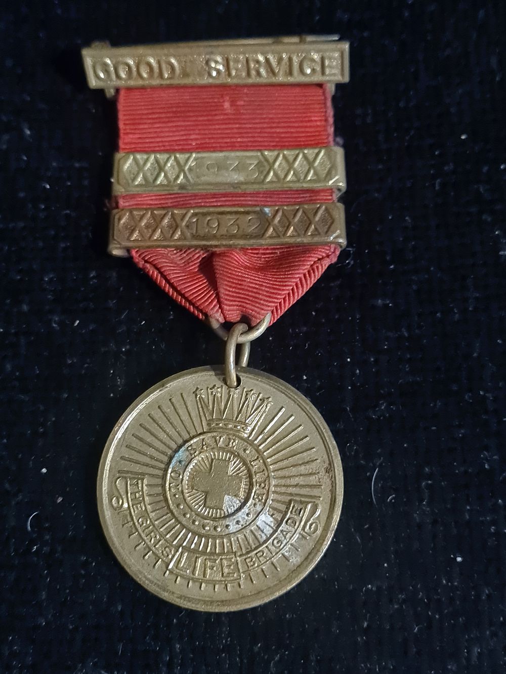 Lot 258: Girls guide medal